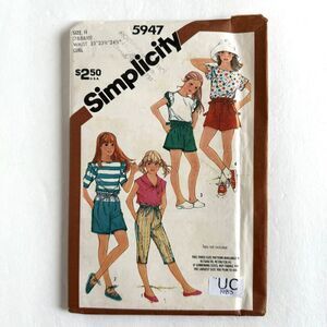 Vintage 80s Simplicity Pattern 5947 Girls Pull-On Shorts Pants Sizes 7-10 UNCUT